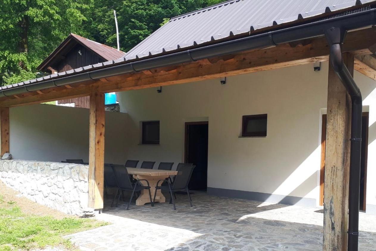 Villa Posestvo Tmzek à Bovec Extérieur photo